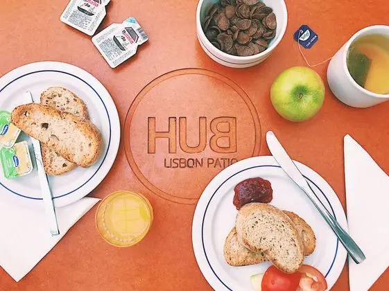 Hub Lisbon Patio Hostel