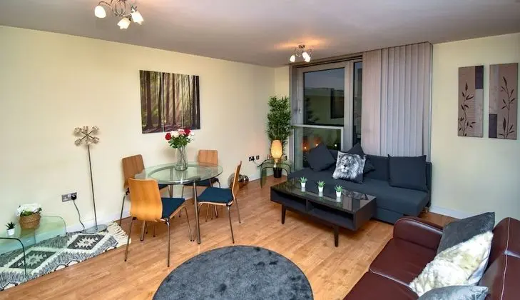 The Hub - Milton Keynes - Instagram Heaven - İç Mekan