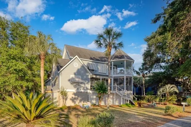 Huckleberry by Avantstay Classic Charleston Home Close to Beach Outdoor Dining - İç Mekan