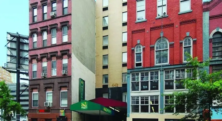 Hudson River Hotel