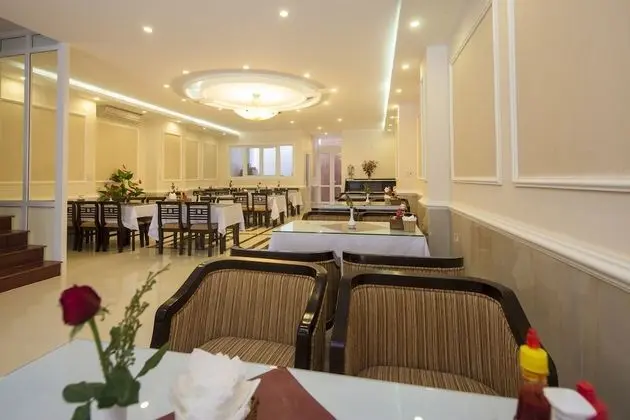Hue Serene Palace Hotel - Yerinde Yemek