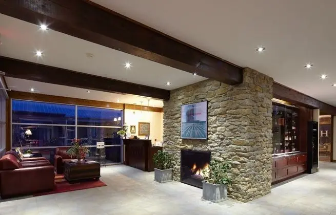 Huff Estates Inn & Winery - Lobi