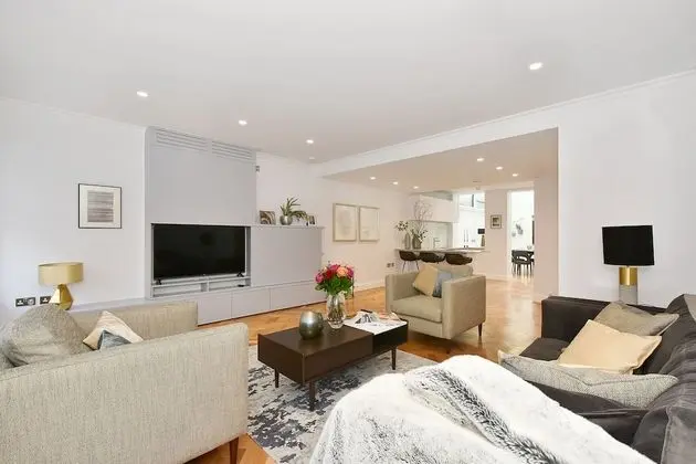 Huge Mayfair 3 Bed 3 5 Bath 10 Million Air Con - Oda