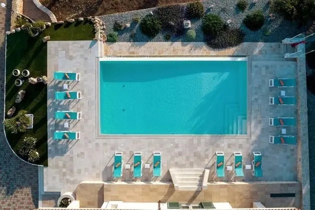 Huge Villa With Private Pool in Salento, Italy - Havuz