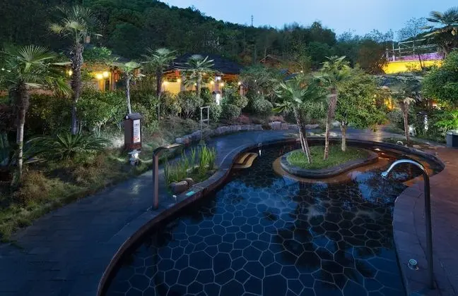 Huitang Huatian Hot Spring Resort Hotel - Dış Mekan