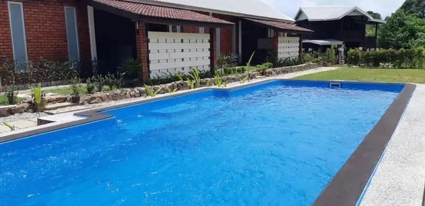 Hujung Kampung - Havuz