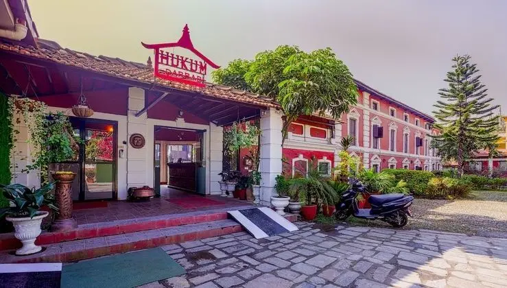 Hukum Darbar Restaurant & Hotel - Dış Mekan