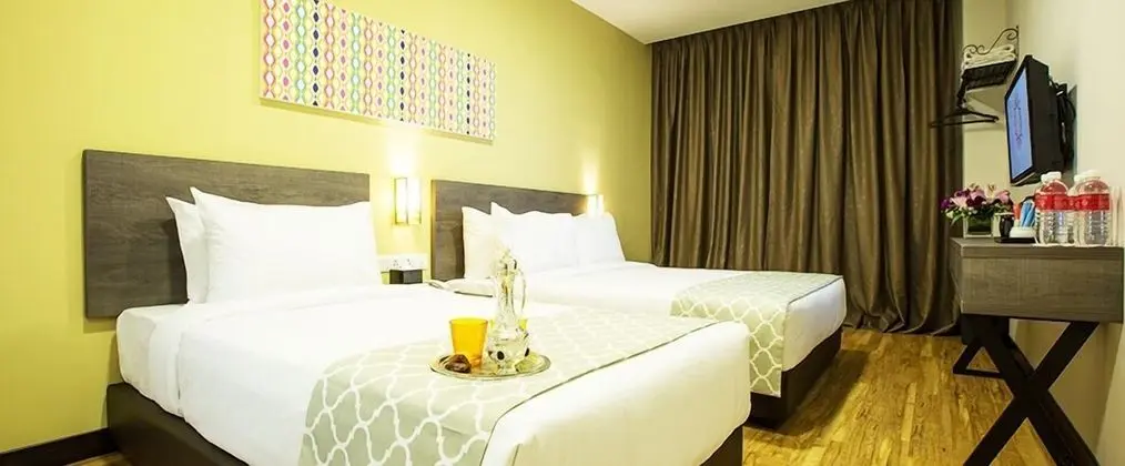 HUMAIRA HOTEL