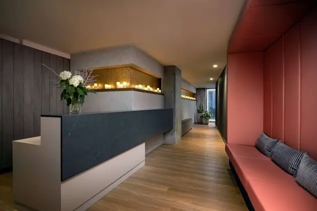 Humaniti Hotel Montreal, Autograph Collection - Spa