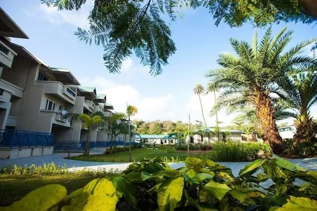 Hummingbird Resort