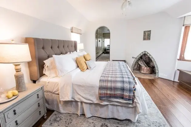 Hummingbird Estate Wine & Suites - Oda