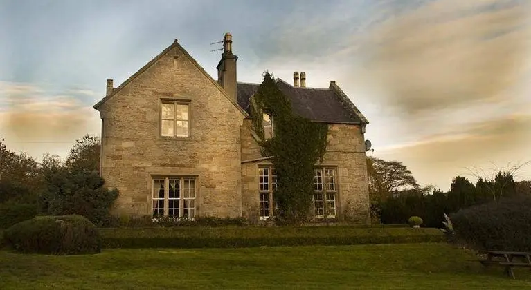 Hundalee House