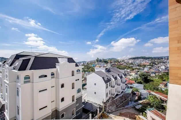 Hung Phong Hotel