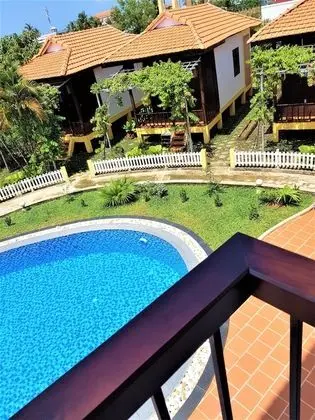 Hung Vuong Resort - Havuz