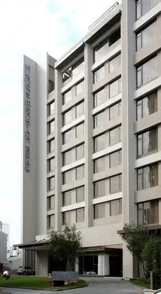 Hung's Mansion