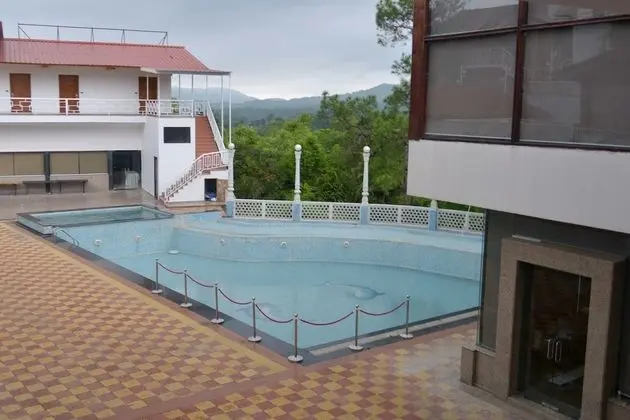 Hunky Dory Resort - Havuz