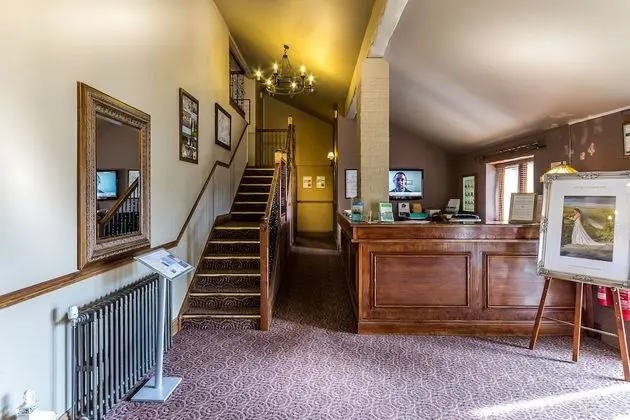 The Huntsman Inn - Lobi