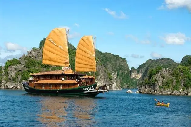 Huong Hai Junks