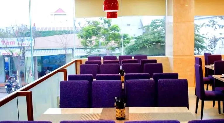 Huong Son Hotel - Yerinde Yemek