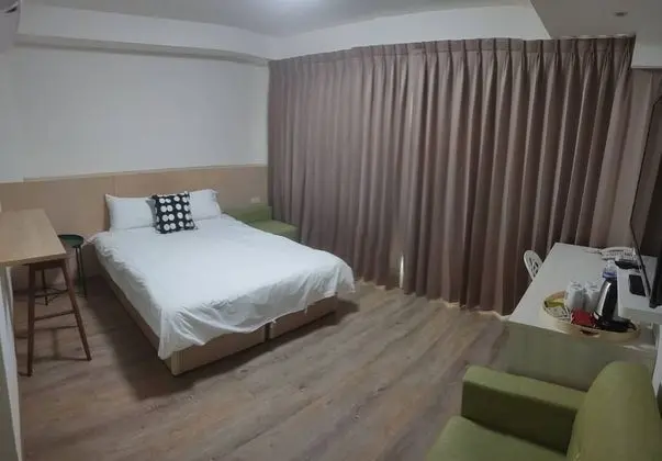 Huru House