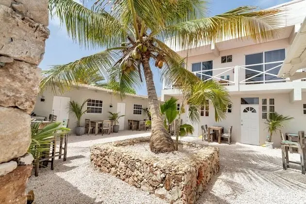 The Hut Bonaire
