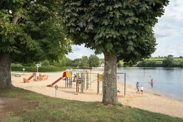 Huttopia Etang de Fouché - Plaj
