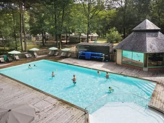 Huttopia Lac de Sillé - Havuz