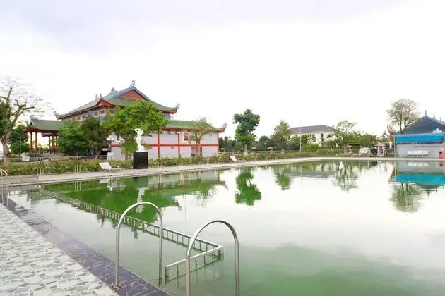 Resort Huu Bang - Havuz
