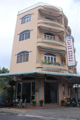 Huynh Huong Guesthouse