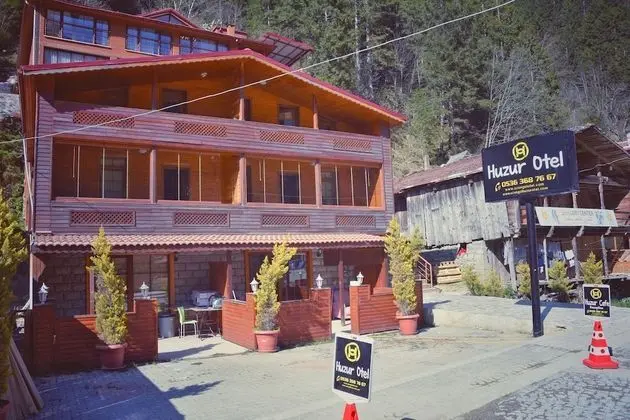 Huzur Otel