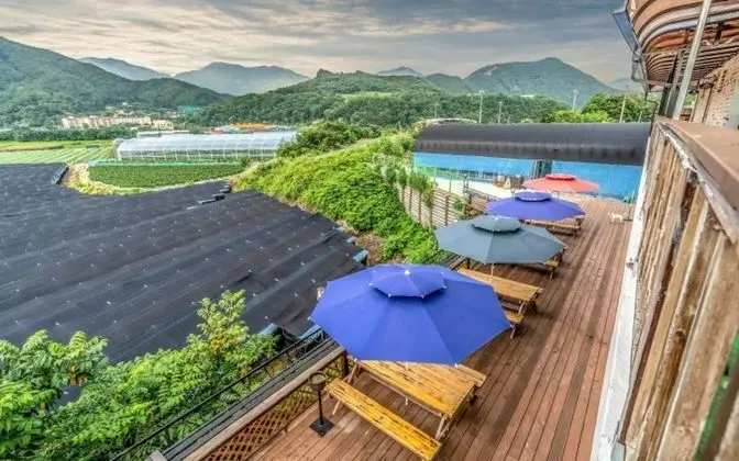 Hwacheon Flower Pension