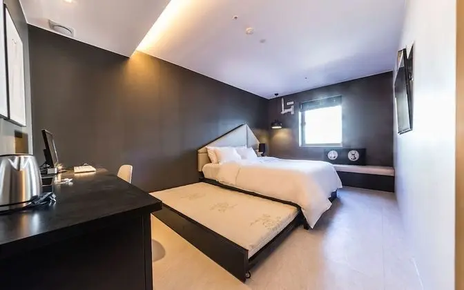 Hwaseong Afeel Hotel