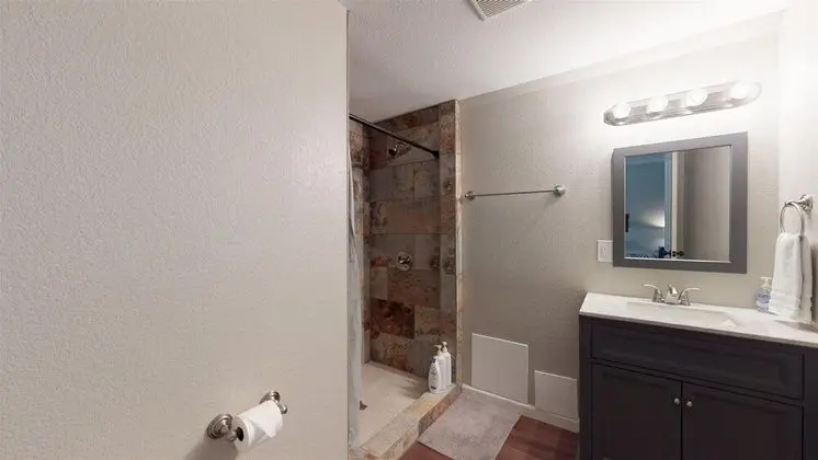 Hwy 24 Unit 2A - Banyo Tipleri