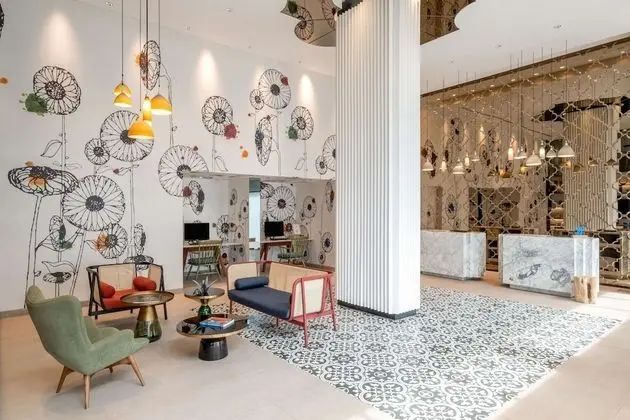 Hyatt Centric Candolim Goa - Lobi
