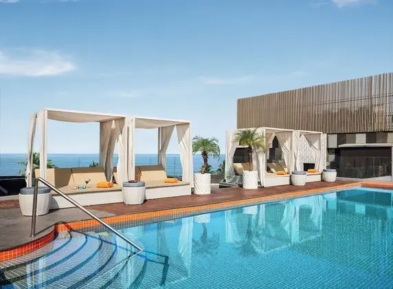 Hyatt Centric Juhu Mumbai - Havuz