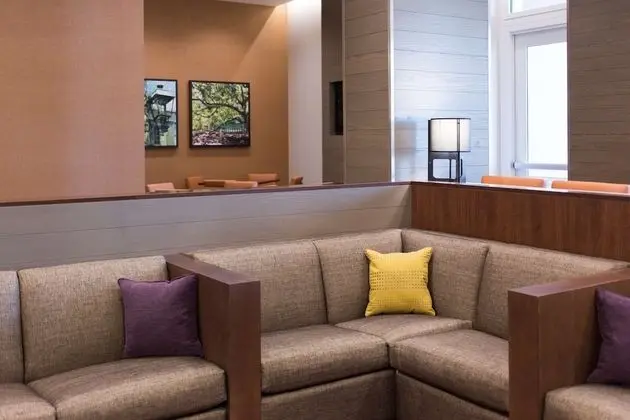Hyatt House Charleston/Historic District - Lobi