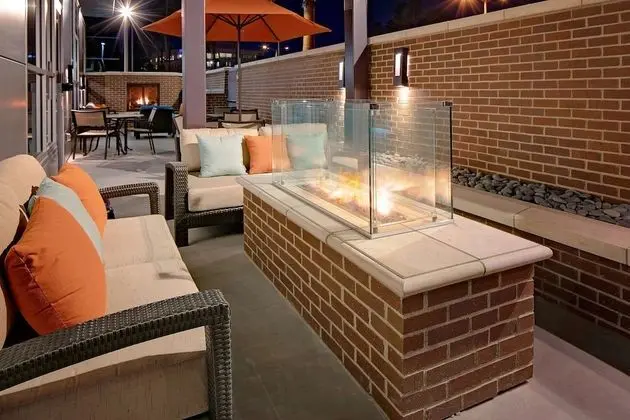 Hyatt House Irvine/John Wayne Airport - Dış Mekan