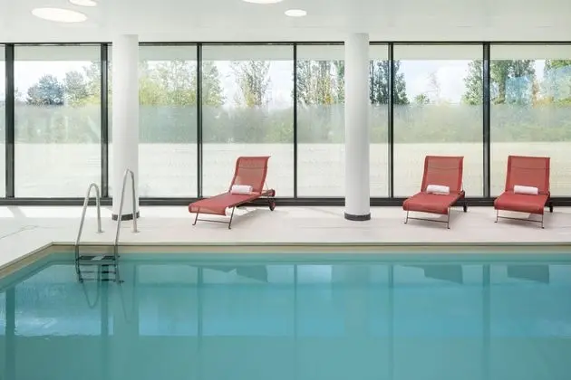 Hyatt House Paris Charles de Gaulle Airport - Havuz