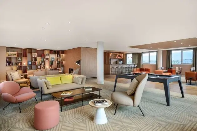 Hyatt House Paris Charles de Gaulle Airport - Lobi