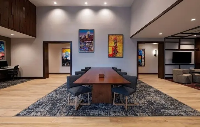 Hyatt Place Austin / Lake Travis / Four Points - Lobi