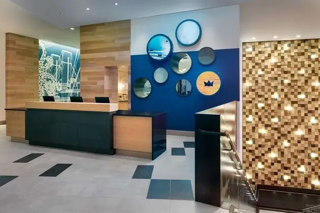 Hyatt Place Boston/Seaport District - Lobi