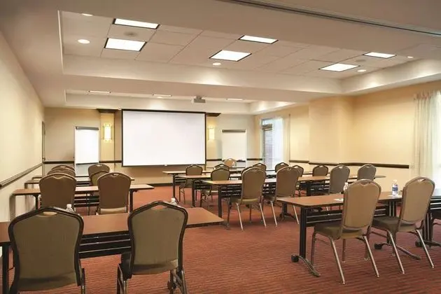 Hyatt Place Dallas Garland - İş / Konferans