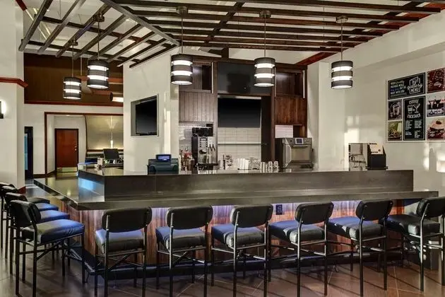 Hyatt Place Detroit/Auburn Hills - Bar