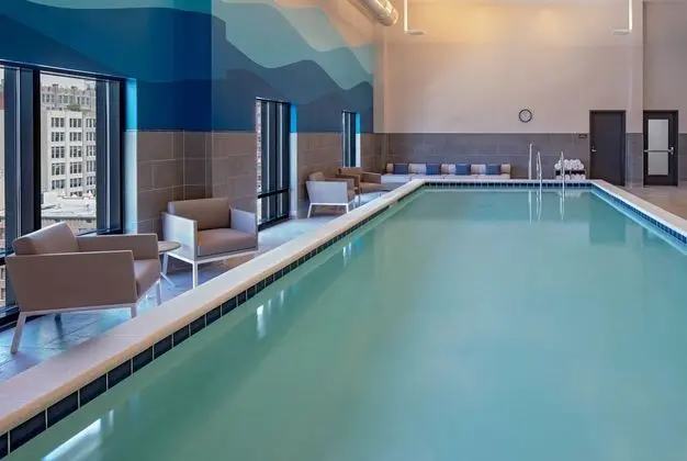 Hyatt Place Indianapolis Downtown - Havuz