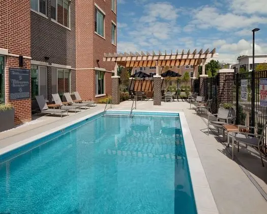 Hyatt Place Murfreesboro - Havuz
