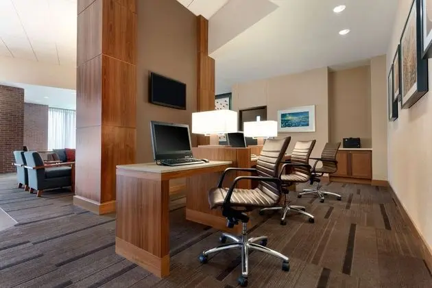Hyatt Place Omaha Downtown Old Market - Lobi