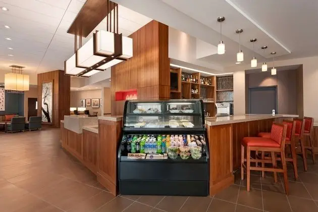 Hyatt Place Omaha Downtown Old Market - Yerinde Yemek