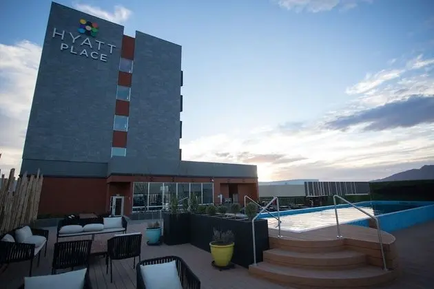 Hyatt Place Saltillo - Dış Mekan