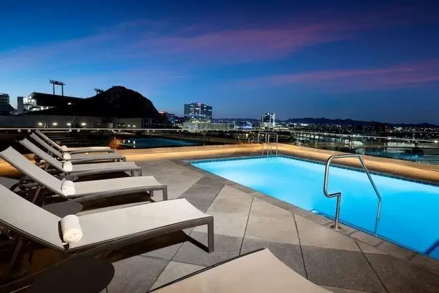 Hyatt Place Tempe / Phoenix / University - Havuz