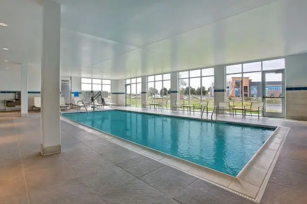 Hyatt Place Wichita State University - Havuz